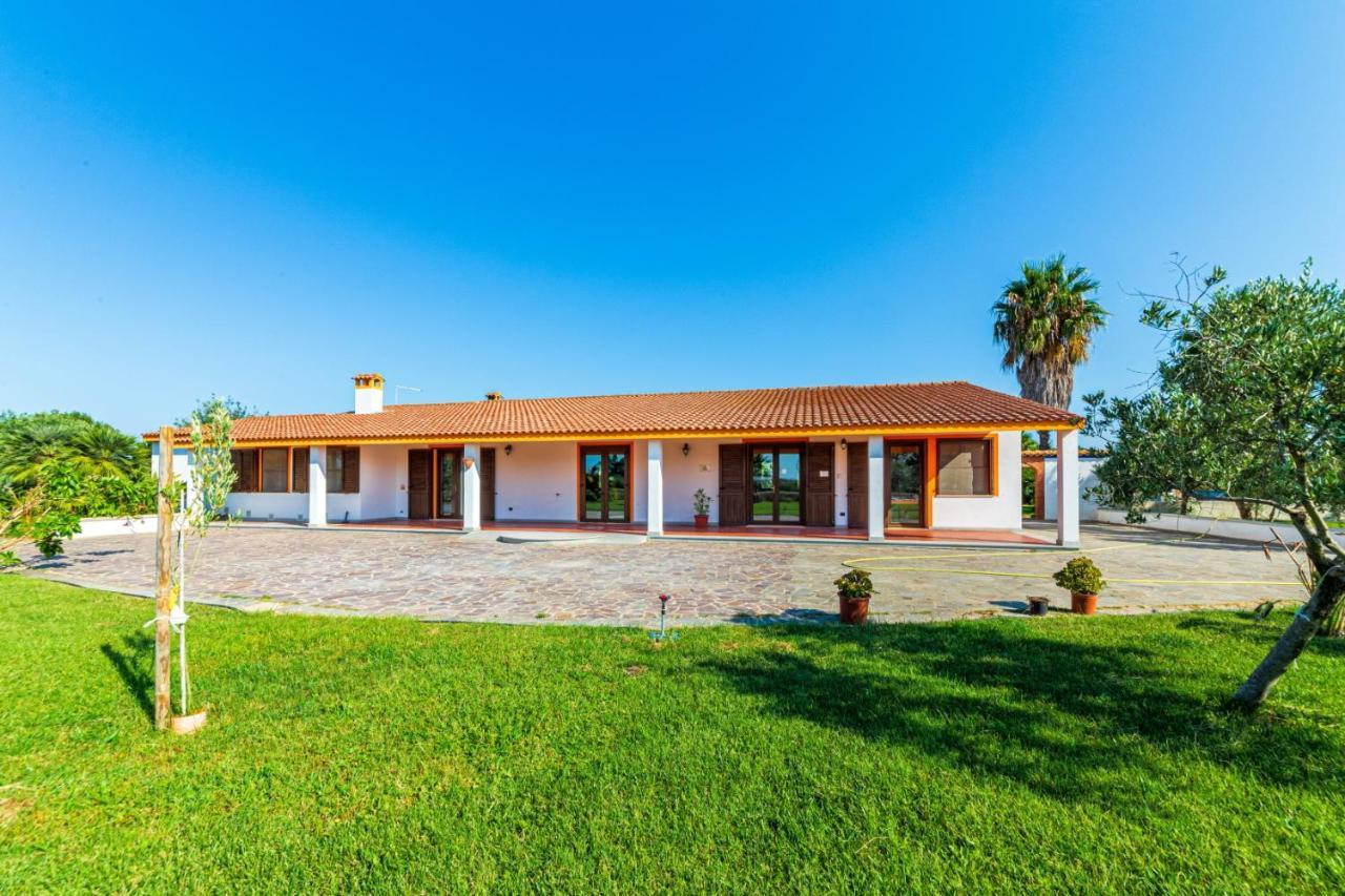 Agriturismo Is Cortillaris Càbras Extérieur photo