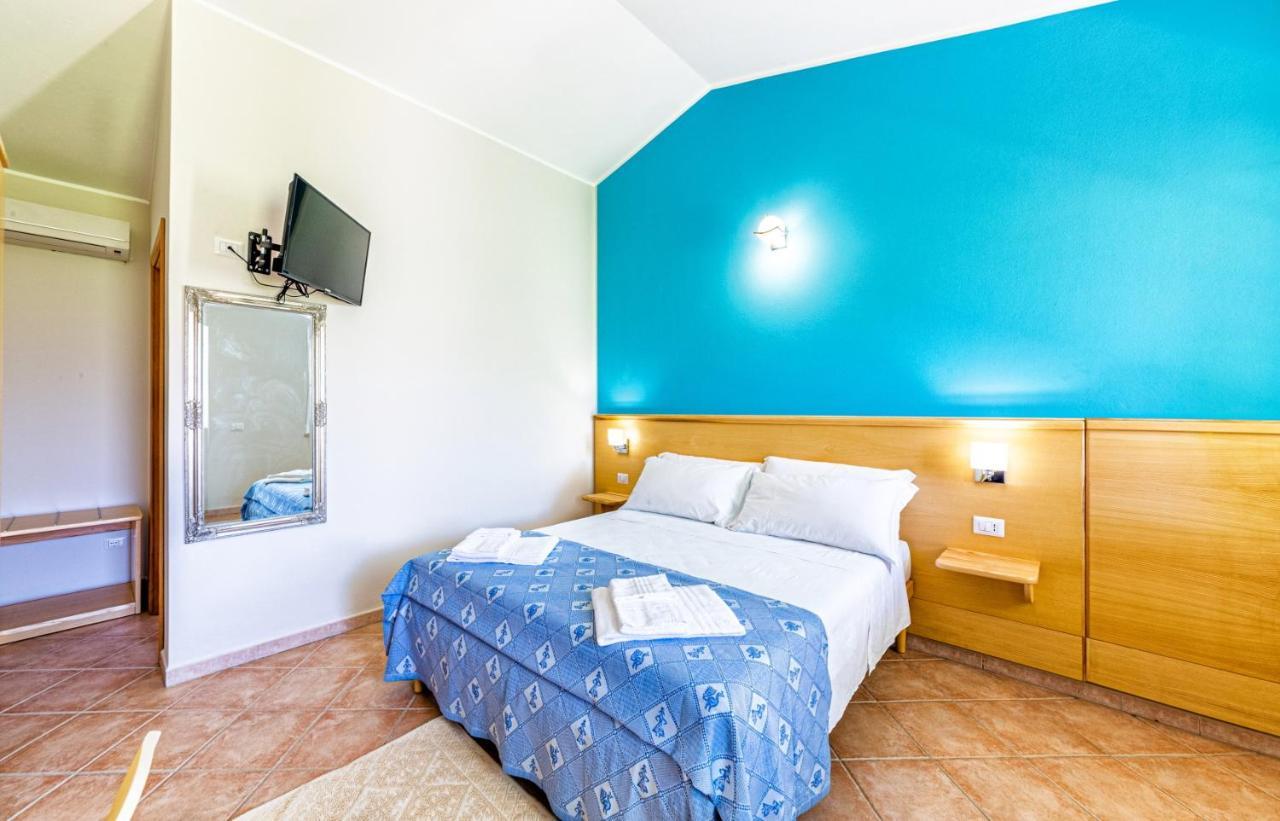 Agriturismo Is Cortillaris Càbras Extérieur photo