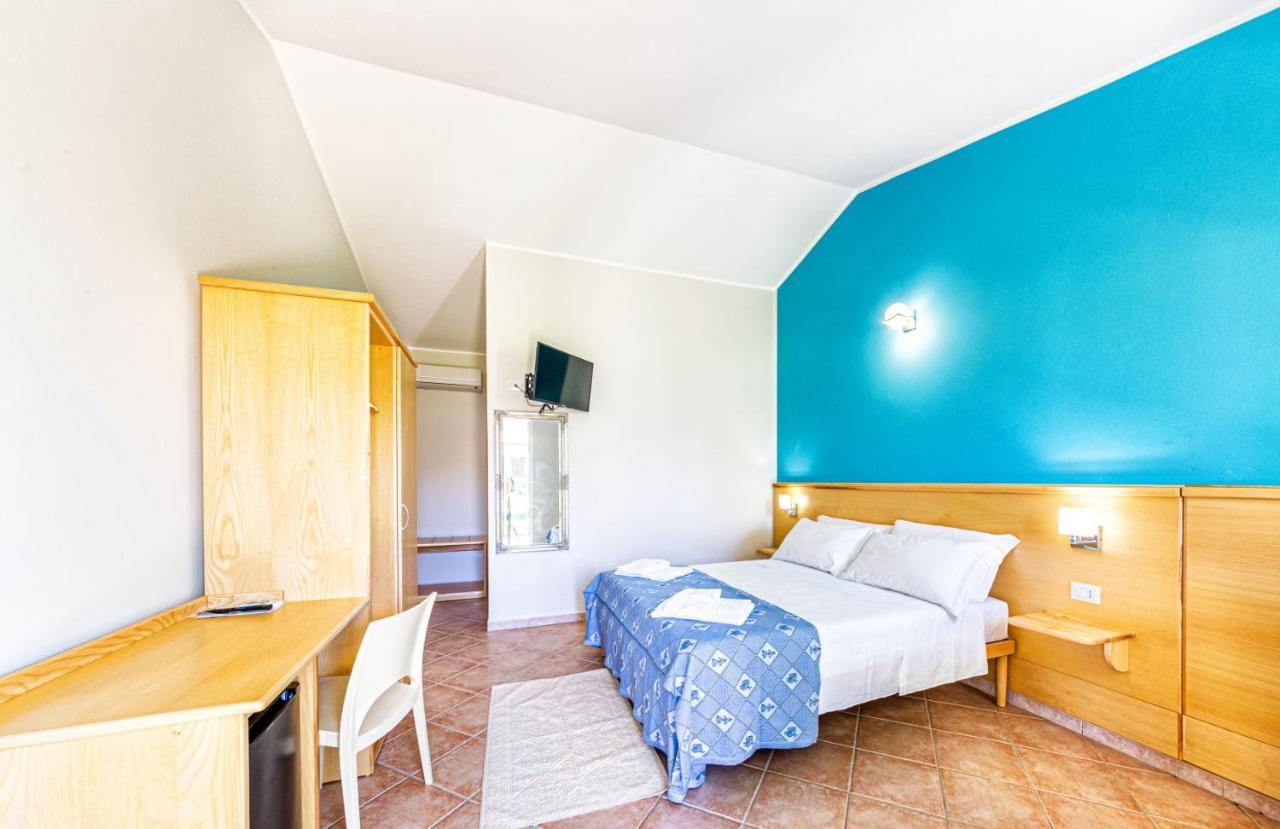 Agriturismo Is Cortillaris Càbras Extérieur photo